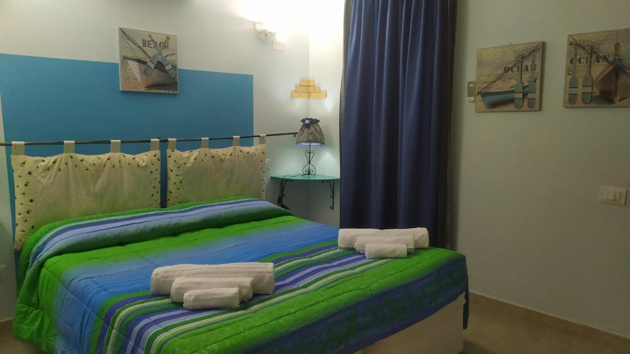 Bed and Breakfast La Pirata Capitana Costa degli Angeli Экстерьер фото