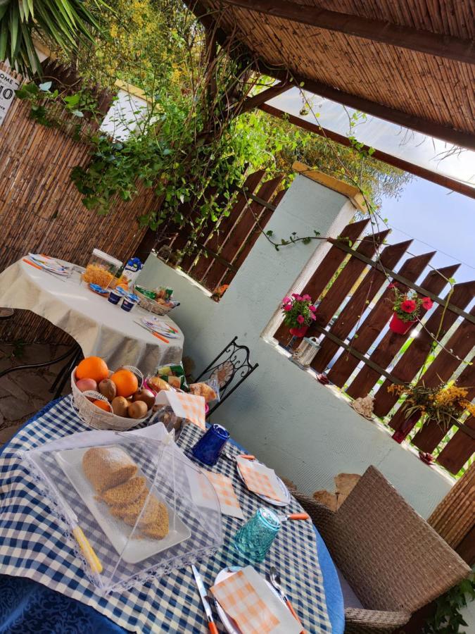 Bed and Breakfast La Pirata Capitana Costa degli Angeli Экстерьер фото